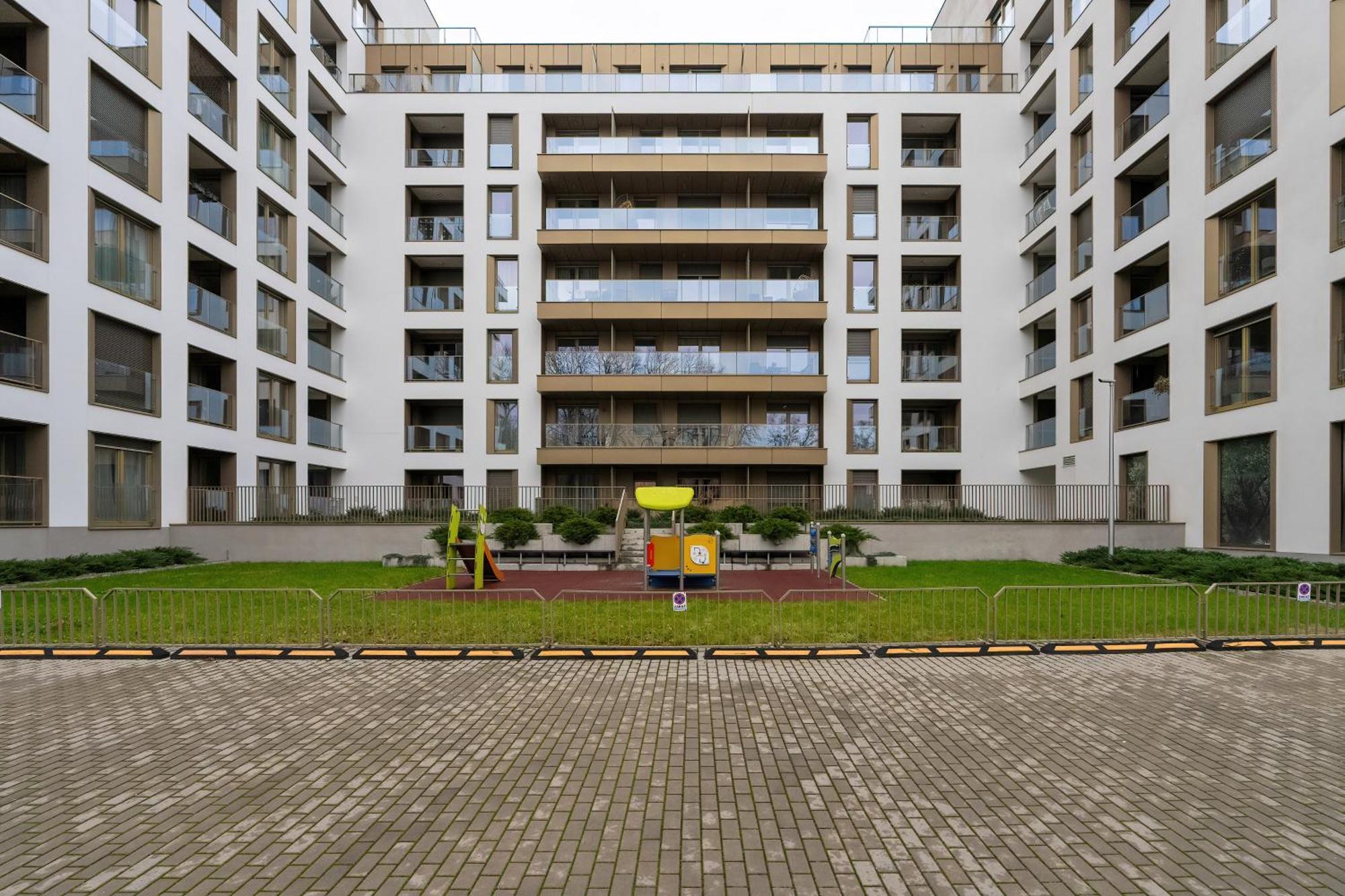 City Center Apartments With Gym & Free Garage Poznan By Noclegi Renters Luaran gambar