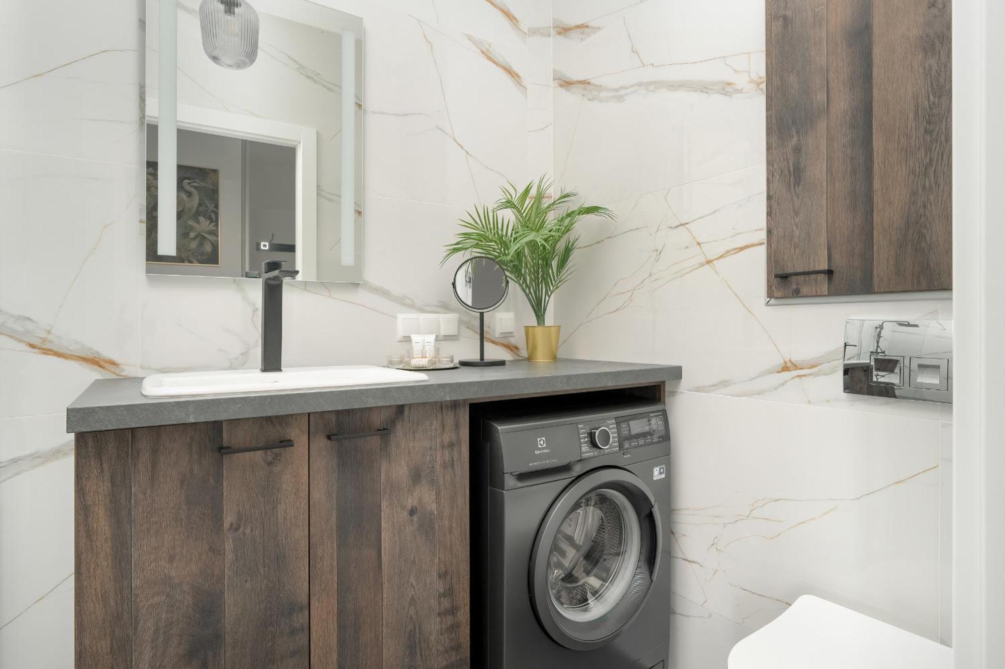City Center Apartments With Gym & Free Garage Poznan By Noclegi Renters Luaran gambar