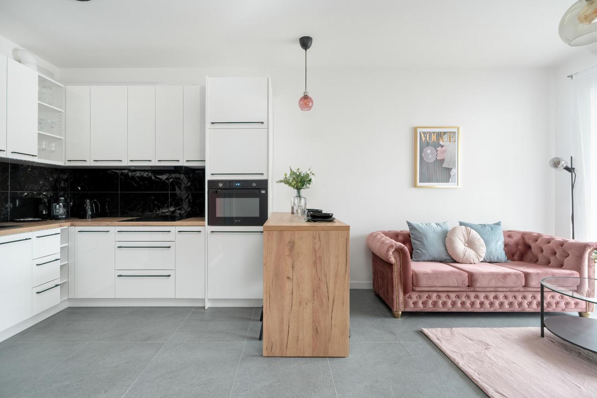 City Center Apartments With Gym & Free Garage Poznan By Noclegi Renters Luaran gambar